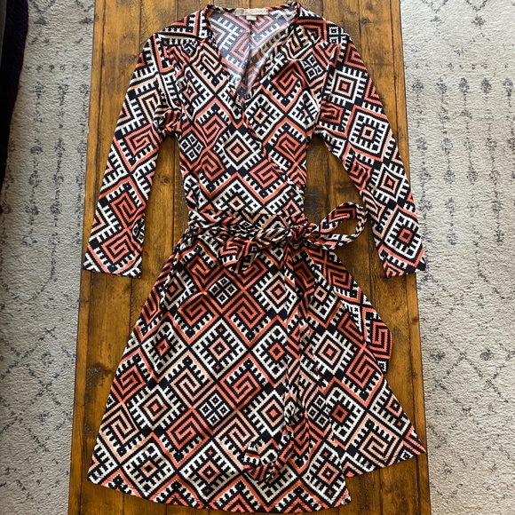 Long Sleeve Self Tie Wrap Dress Size Medium